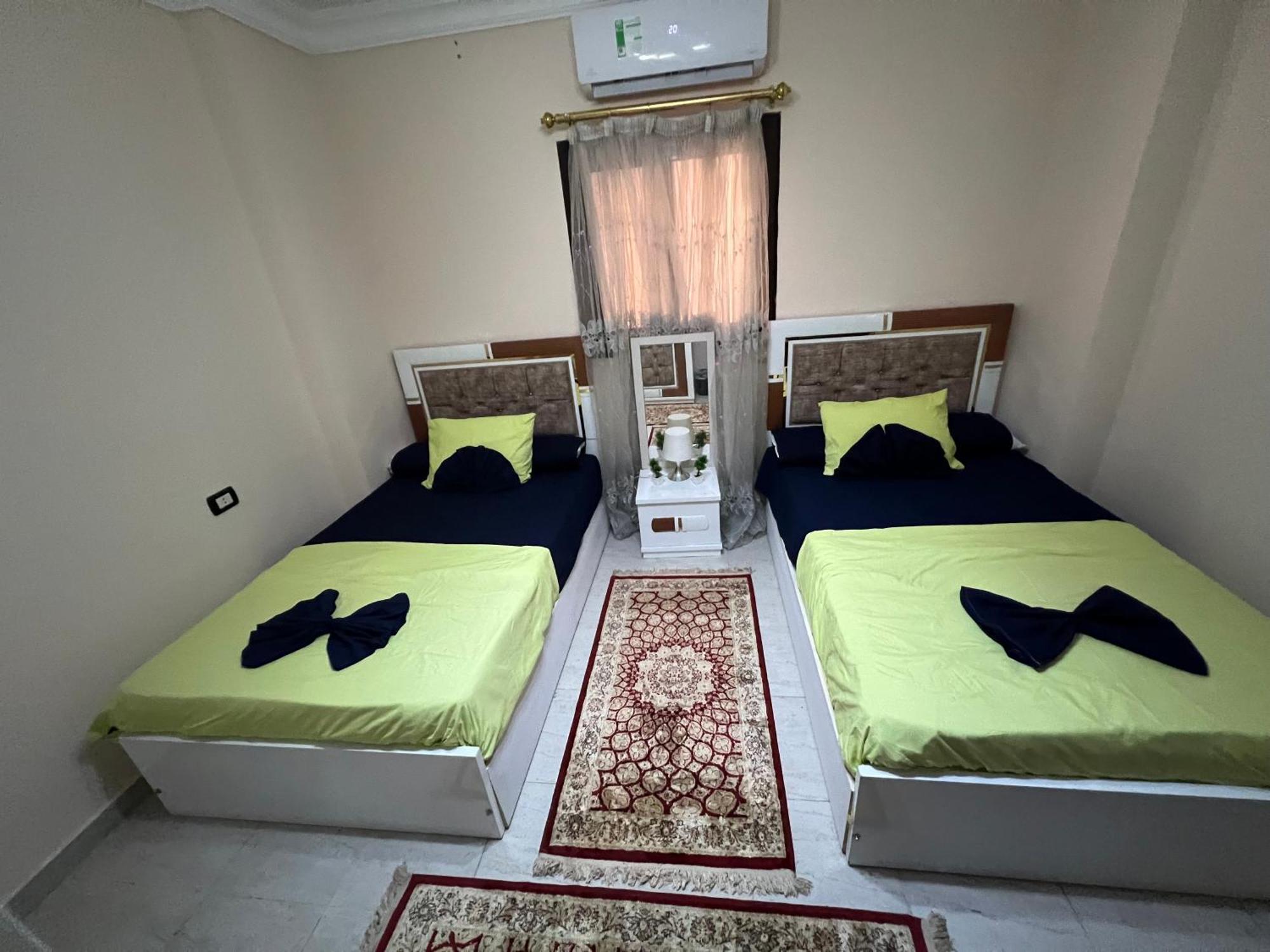 New Hope Pyramids View Hotel Кайро Екстериор снимка